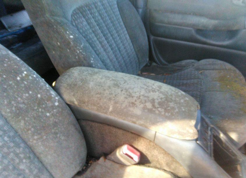 Photo 11 of 2001 Chevrolet Blazer LS (VIN 1GNCS18W41K196141)