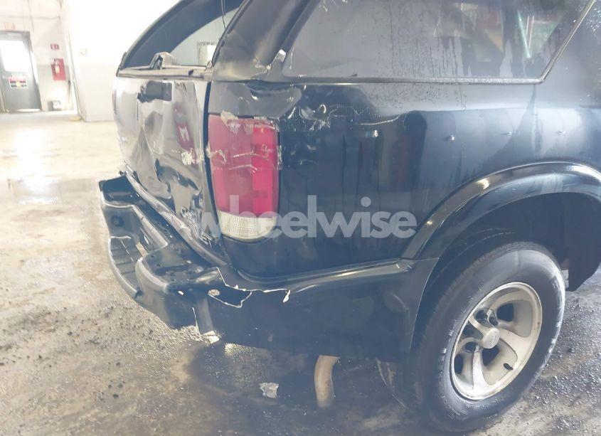 Photo 18 of 2001 Chevrolet Blazer LS (VIN 1GNCS18W51K260297)