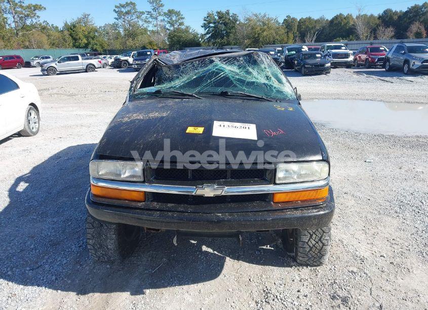 Photo 11 of 2000 Chevrolet Blazer LS (VIN 1GNCS18W5YK255241)