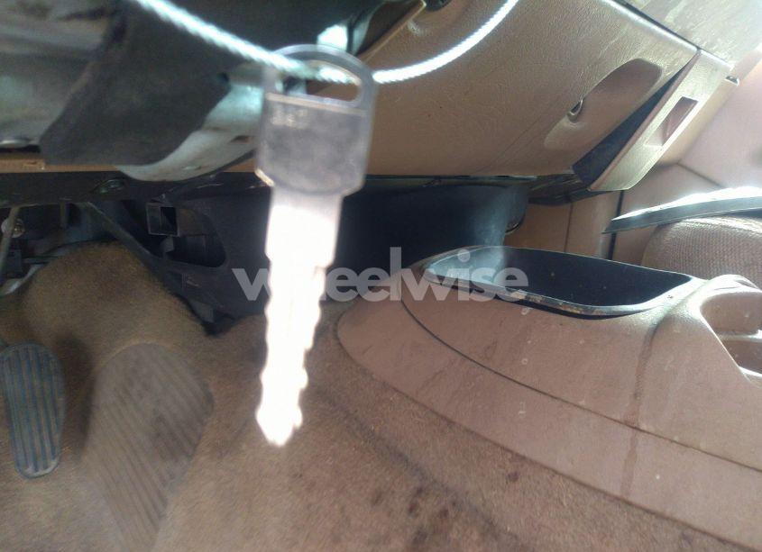 Photo 11 of 1997 Chevrolet Blazer (VIN 1GNCS18W7VK112285)