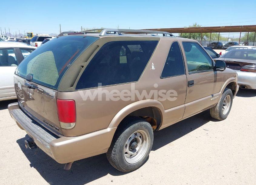 Photo 4 of 1997 Chevrolet Blazer (VIN 1GNCS18W7VK112285)