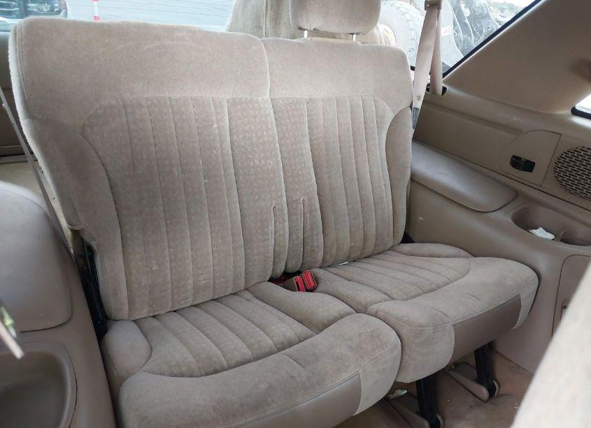 Photo 8 of 2000 Chevrolet Blazer LS (VIN 1GNCS18W9YK156194)