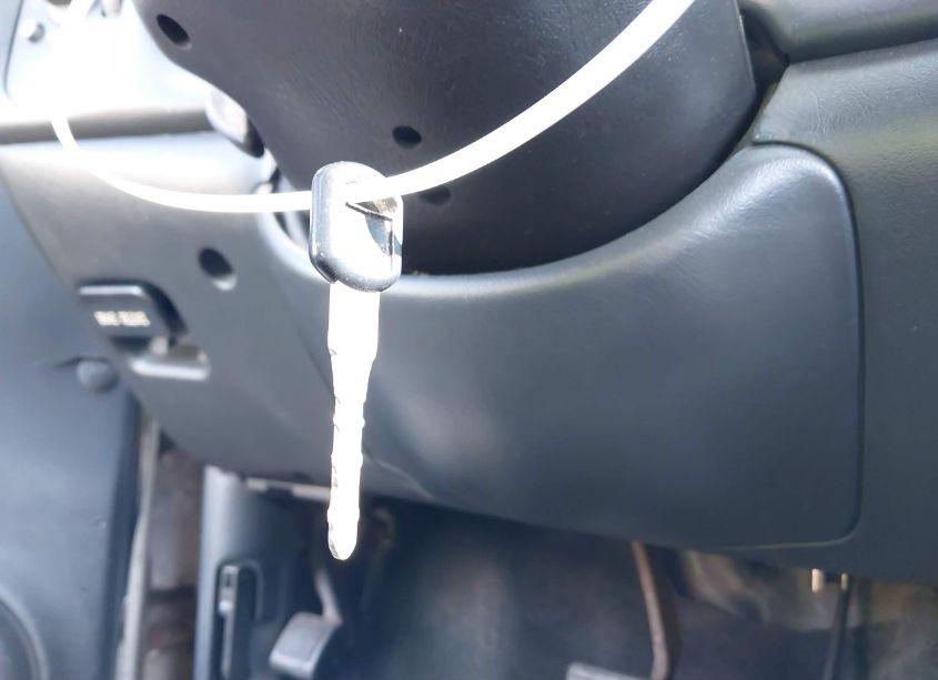 Photo 11 of 2004 Chevrolet Blazer LS (VIN 1GNCS18X94K167747)