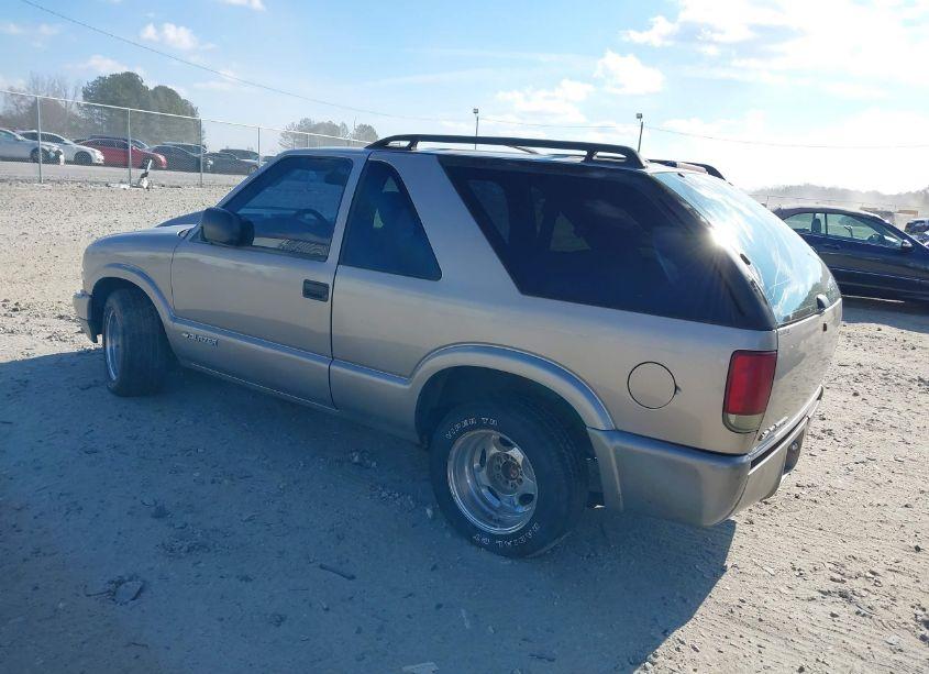 Photo 3 of 2004 Chevrolet Blazer LS (VIN 1GNCS18X94K167747)