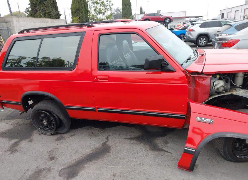 Photo 14 of 1988 Chevrolet Blazer S10 (VIN 1GNCS18Z8J8200764)