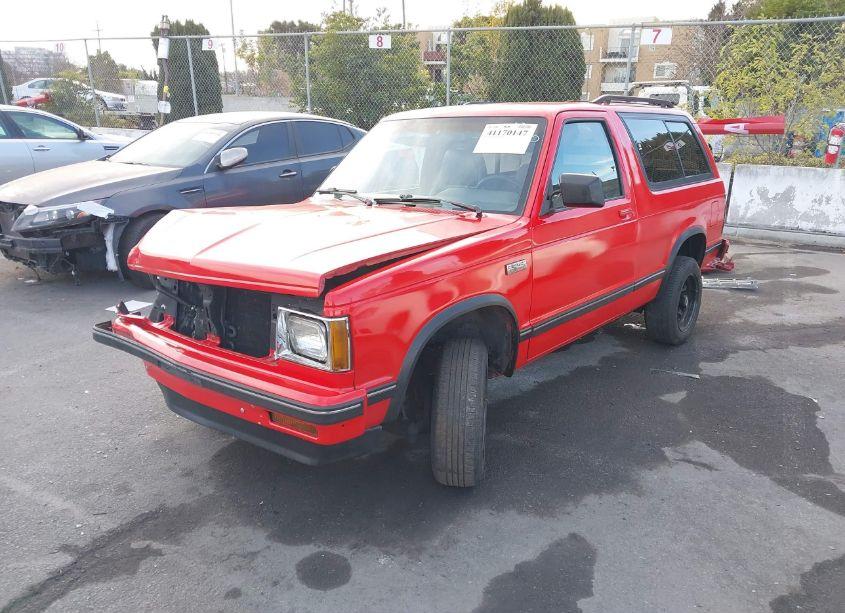 Photo 2 of 1988 Chevrolet Blazer S10 (VIN 1GNCS18Z8J8200764)