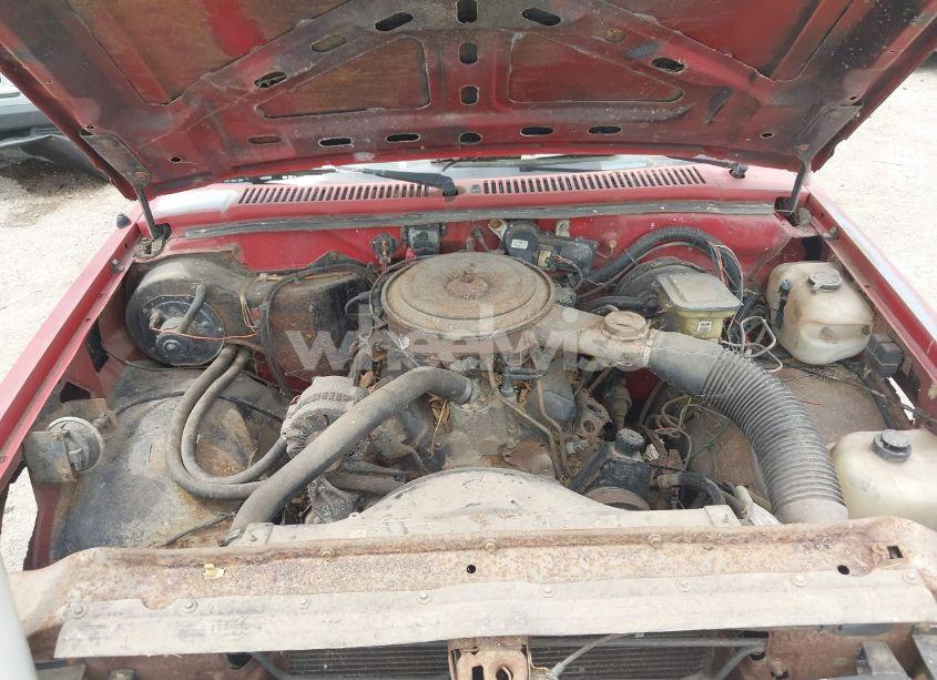 Photo 10 of 1988 Chevrolet Blazer S10 (VIN 1GNCT18R4J0101533)