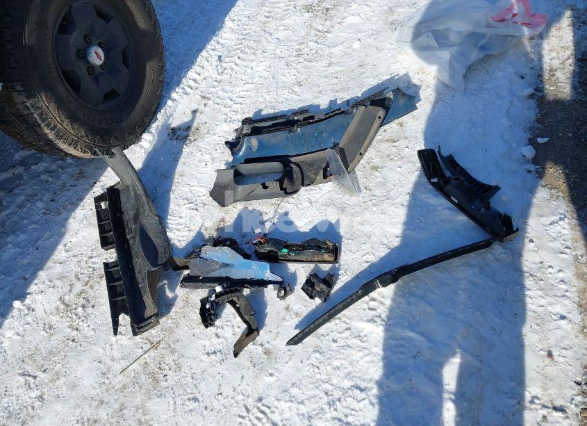 Photo 11 of 2002 Chevrolet Blazer LS (VIN 1GNCT18W02K117482)