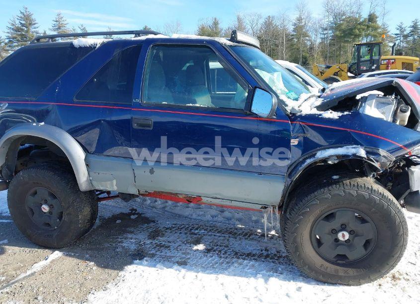 Photo 13 of 2002 Chevrolet Blazer LS (VIN 1GNCT18W02K117482)