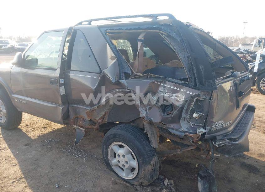 Photo 6 of 1997 Chevrolet Blazer LS (VIN 1GNCT18W0VK146355)