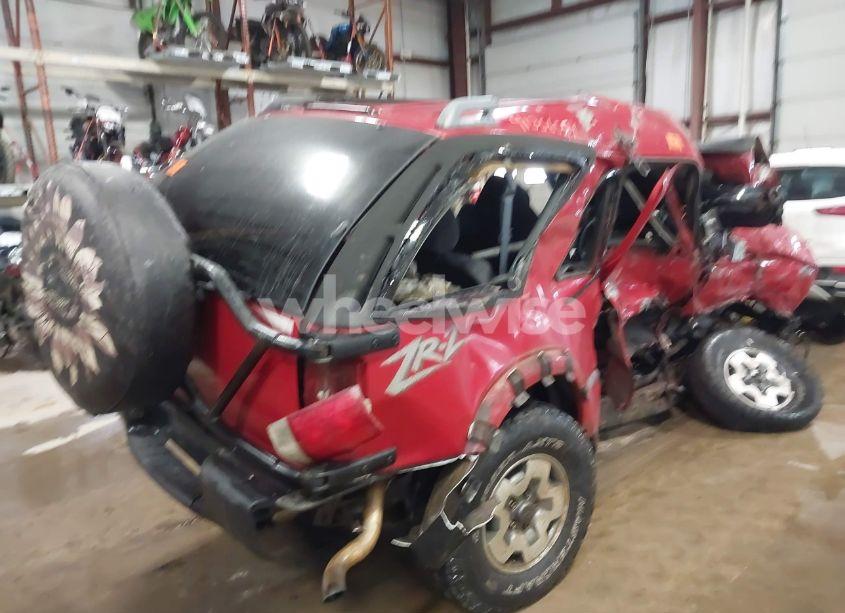 Photo 4 of 1998 Chevrolet Blazer LS (VIN 1GNCT18W0WK133879)