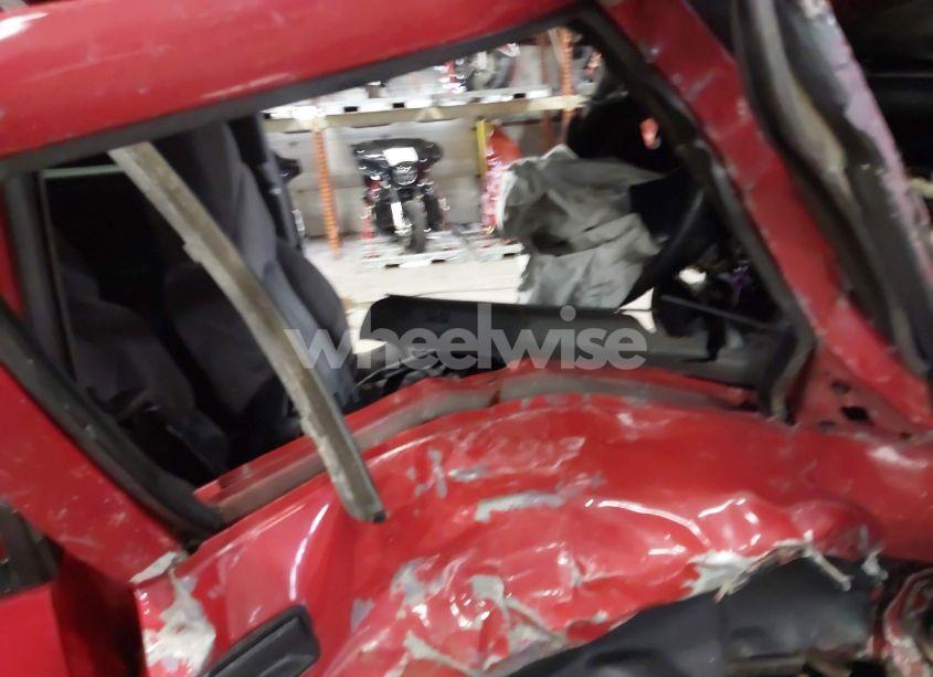 Photo 5 of 1998 Chevrolet Blazer LS (VIN 1GNCT18W0WK133879)