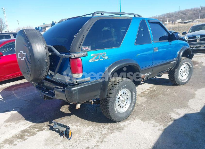 Photo 4 of 2000 Chevrolet Blazer LS (VIN 1GNCT18W1YK188988)