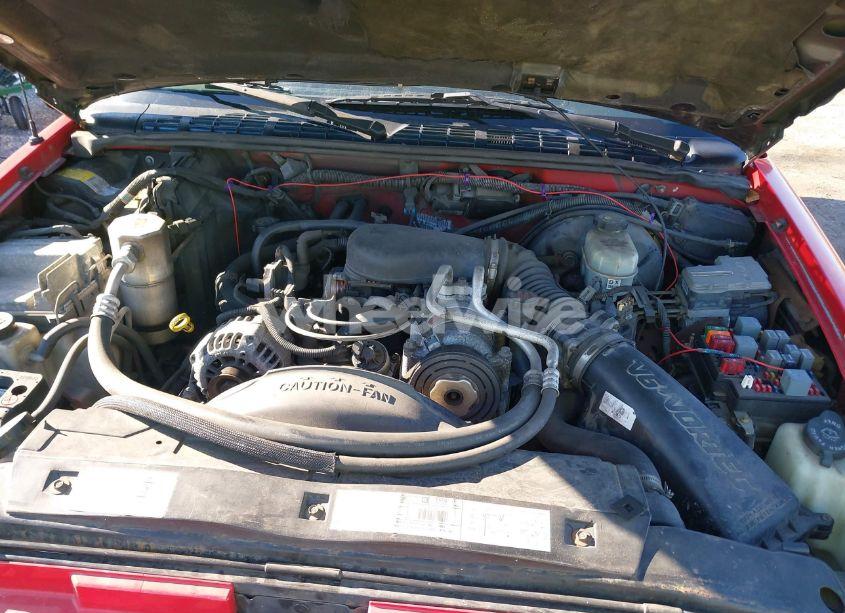 Photo 10 of 2001 Chevrolet Blazer LS (VIN 1GNCT18W31K250350)