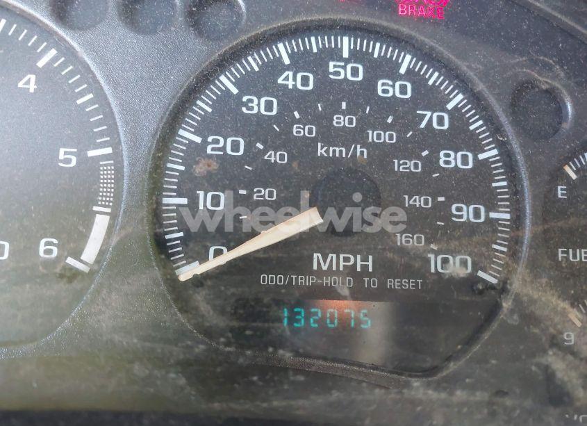 Photo 7 of 2002 Chevrolet Blazer LS (VIN 1GNCT18W32K170290)