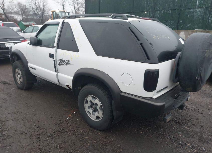Photo 3 of 2001 Chevrolet Blazer LS (VIN 1GNCT18W41K136356)