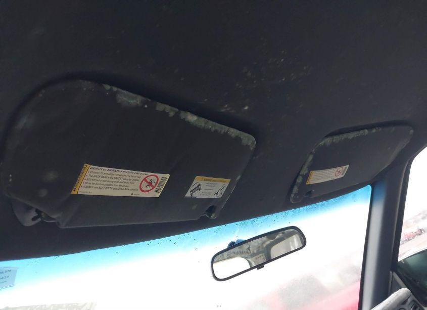 Photo 15 of 2000 Chevrolet Blazer LS (VIN 1GNCT18W6YK294336)