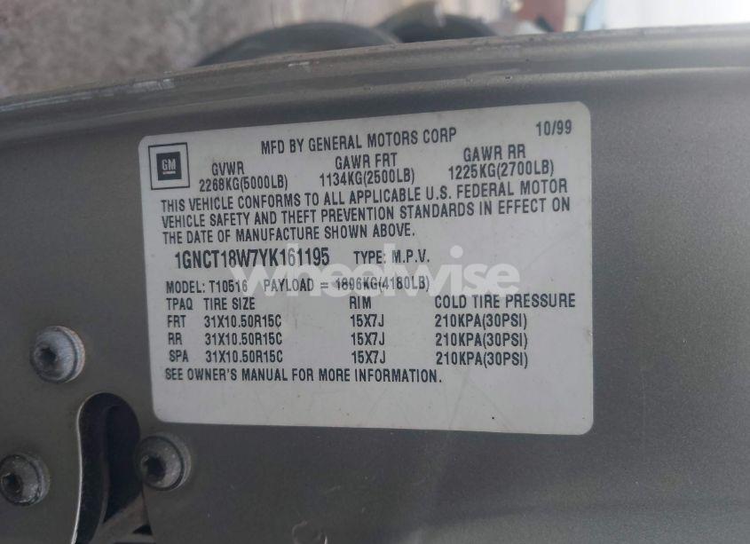 Photo 9 of 2000 Chevrolet Blazer LS (VIN 1GNCT18W7YK161195)