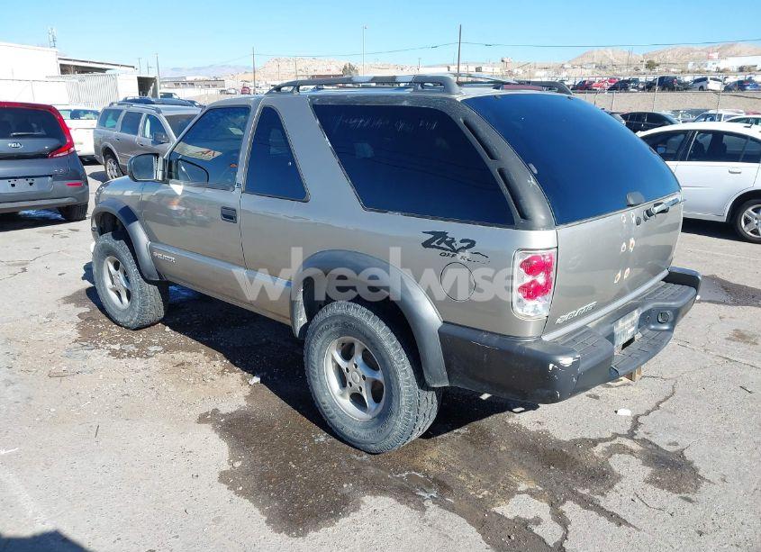Photo 3 of 2000 Chevrolet Blazer LS (VIN 1GNCT18W7YK298489)