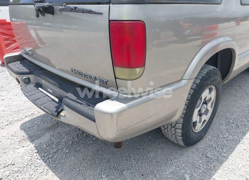 Photo 6 of 2003 Chevrolet Blazer LS (VIN 1GNCT18X23K173241)