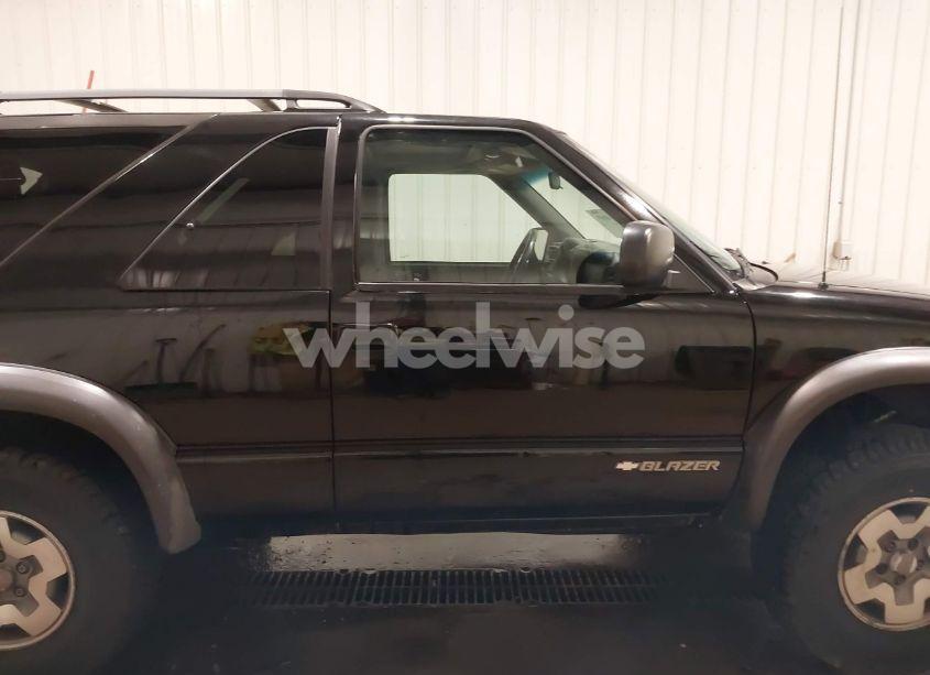 Photo 14 of 2005 Chevrolet Blazer LS (VIN 1GNCT18X35K100432)