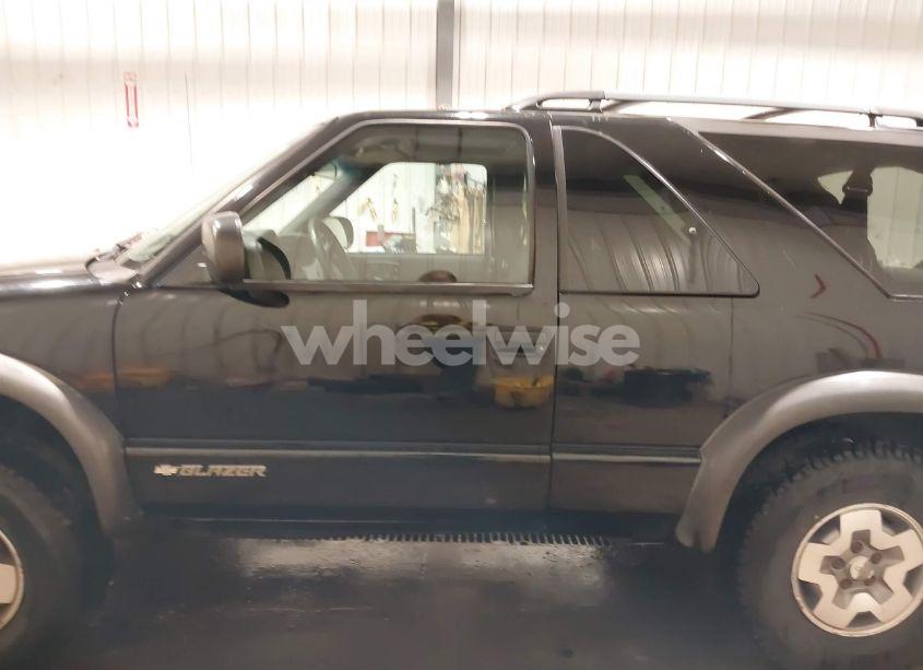 Photo 15 of 2005 Chevrolet Blazer LS (VIN 1GNCT18X35K100432)