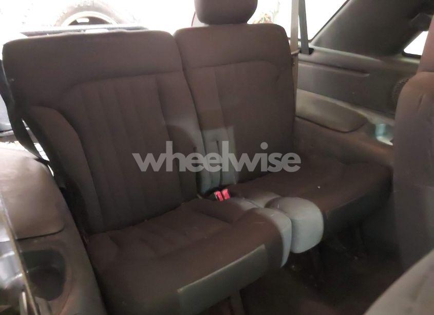 Photo 8 of 2005 Chevrolet Blazer LS (VIN 1GNCT18X35K100432)