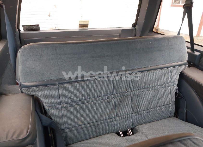 Photo 8 of 1990 Chevrolet Blazer S10 (VIN 1GNCT18Z1L8103924)