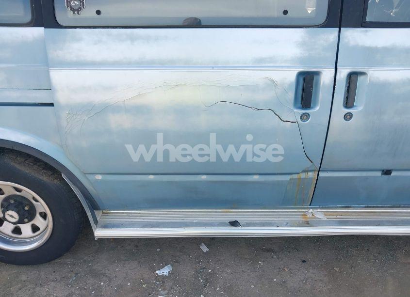 Photo 6 of 1989 Chevrolet Astro (VIN 1GNDM15Z4KB224258)