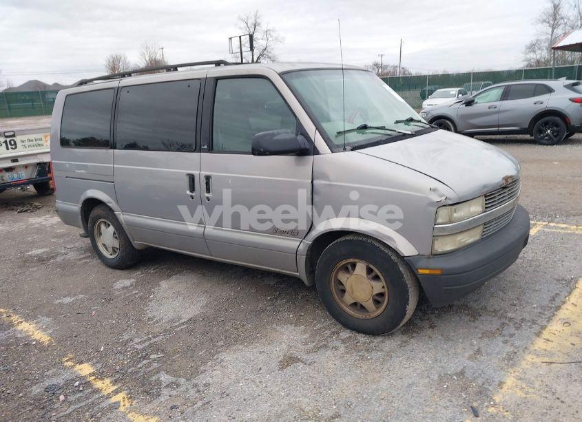 2000 Chevrolet Astro (VIN 1GNDM19W0YB169848) main photo