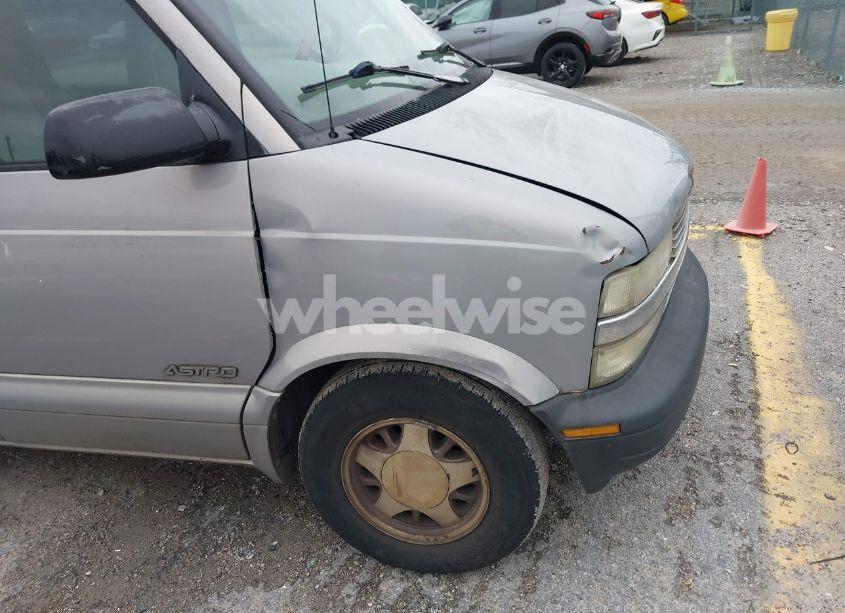 Photo 13 of 2000 Chevrolet Astro (VIN 1GNDM19W0YB169848)