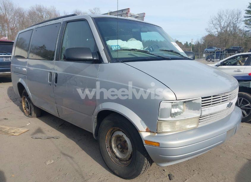2000 Chevrolet Astro (VIN 1GNDM19W1YB219270) main photo