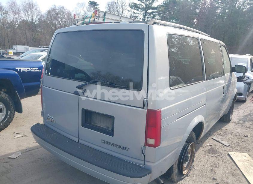 Photo 4 of 2000 Chevrolet Astro (VIN 1GNDM19W1YB219270)