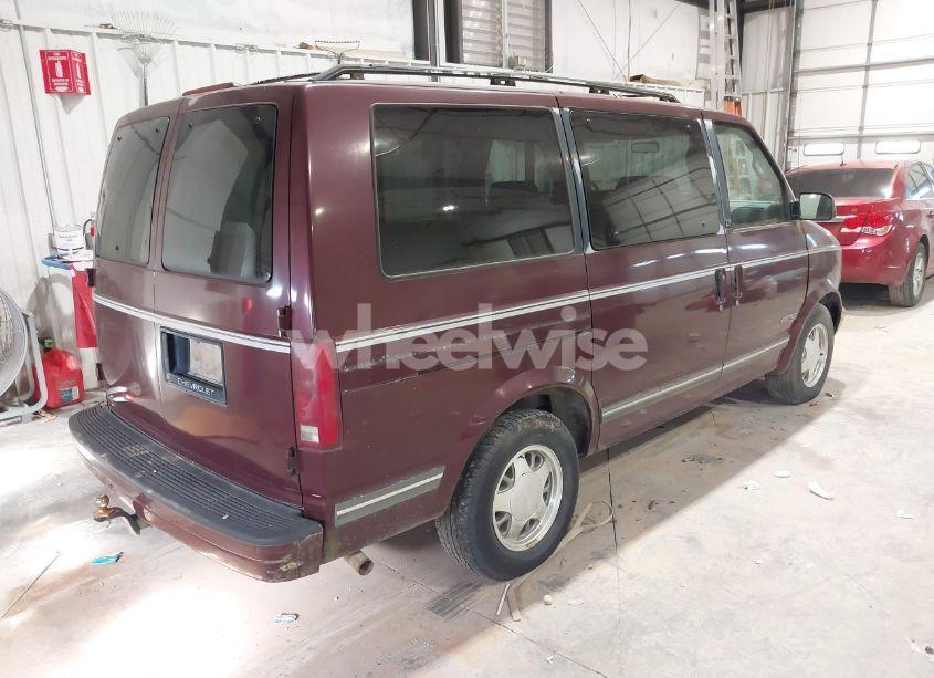 Photo 4 of 1995 Chevrolet Astro (VIN 1GNDM19W2SB258036)