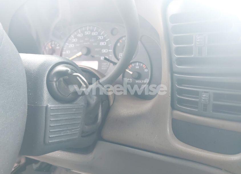 Photo 11 of 1998 Chevrolet Astro (VIN 1GNDM19W4WB103476)