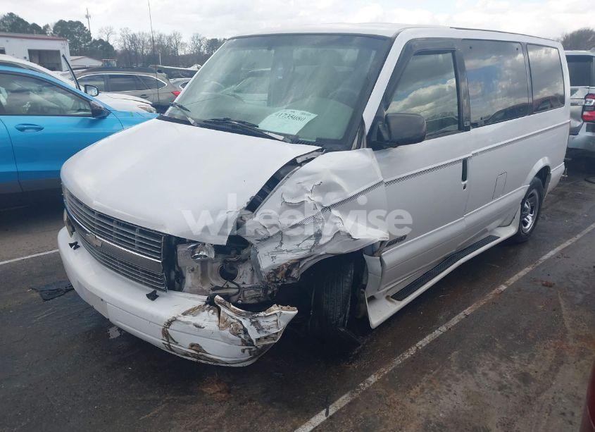 Photo 6 of 1998 Chevrolet Astro (VIN 1GNDM19W4WB103476)
