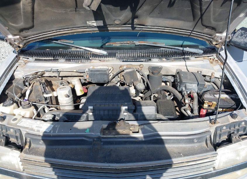 Photo 10 of 1999 Chevrolet Astro (VIN 1GNDM19W4XB197179)