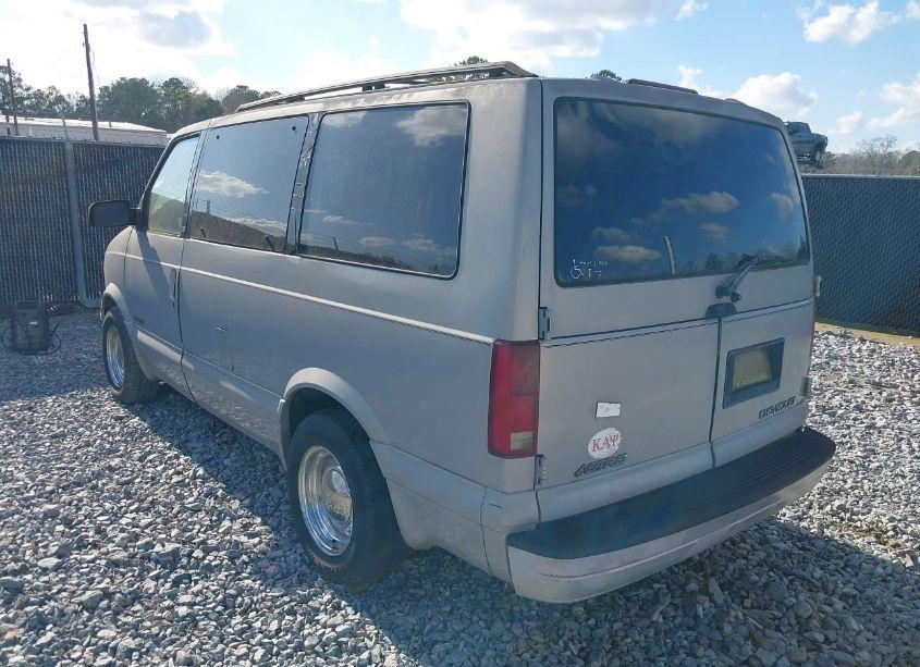 Photo 3 of 1999 Chevrolet Astro (VIN 1GNDM19W4XB197179)