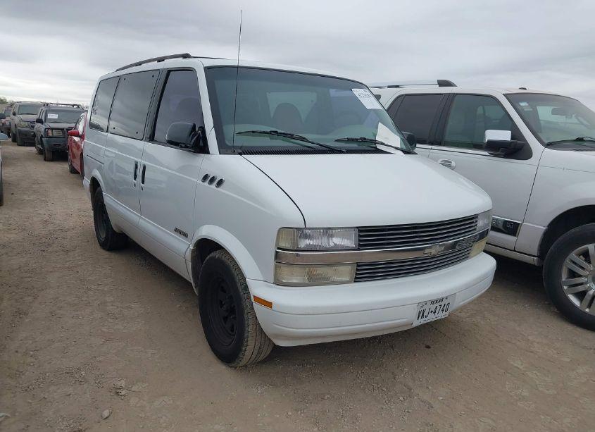 1999 Chevrolet Astro (VIN 1GNDM19W5XB172758) main photo