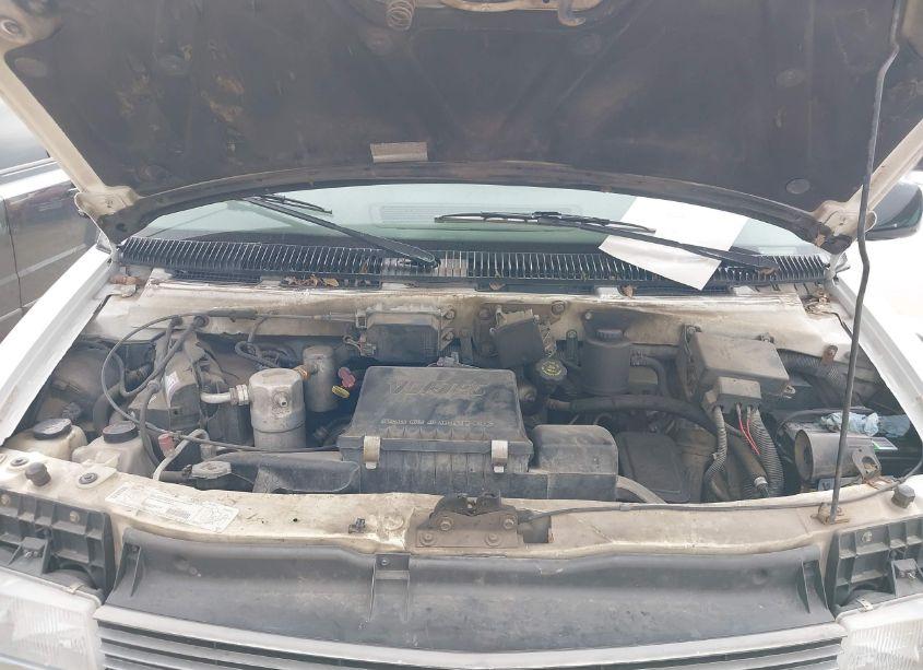 Photo 10 of 1999 Chevrolet Astro (VIN 1GNDM19W5XB172758)