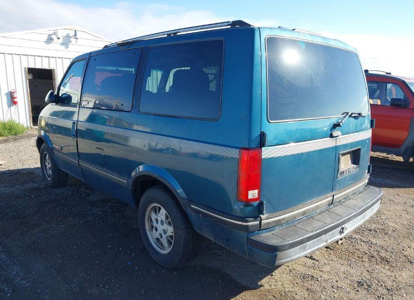 Photo 3 of 1994 Chevrolet Astro (VIN 1GNDM19W6RB243341)