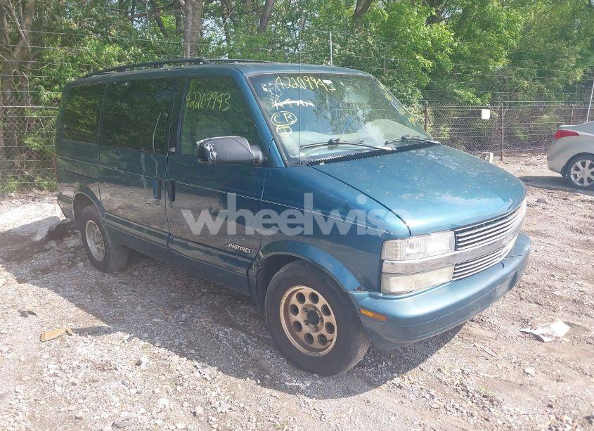 2000 Chevrolet Astro (VIN 1GNDM19W6YB120816) main photo