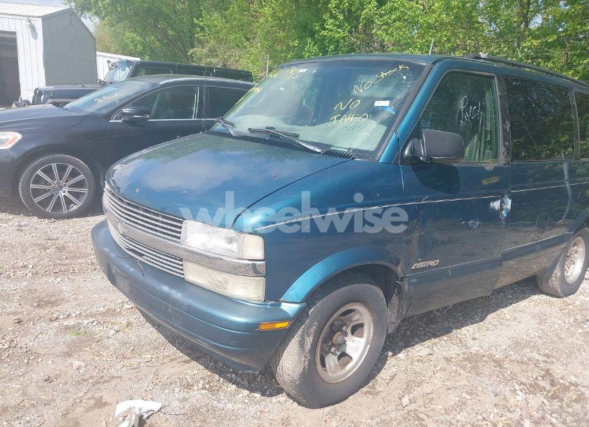 Photo 6 of 2000 Chevrolet Astro (VIN 1GNDM19W6YB120816)