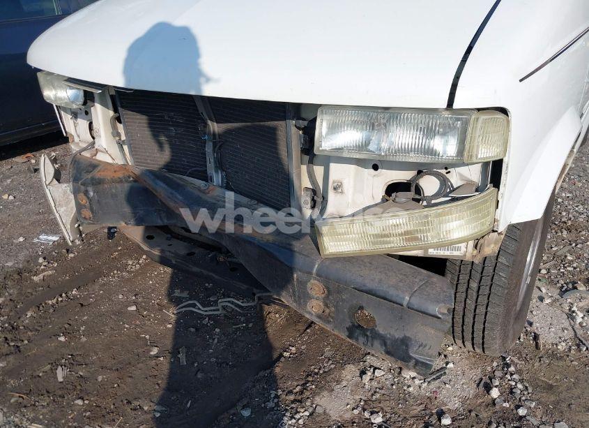 Photo 6 of 2001 Chevrolet Astro LS (VIN 1GNDM19W71B150106)