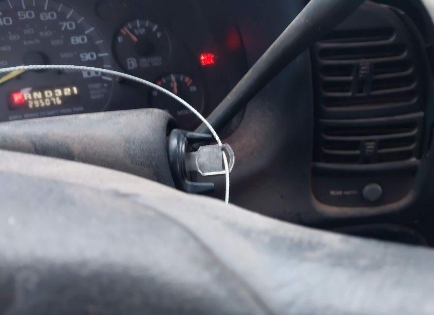 Photo 11 of 1996 Chevrolet Astro (VIN 1GNDM19W7TB110594)