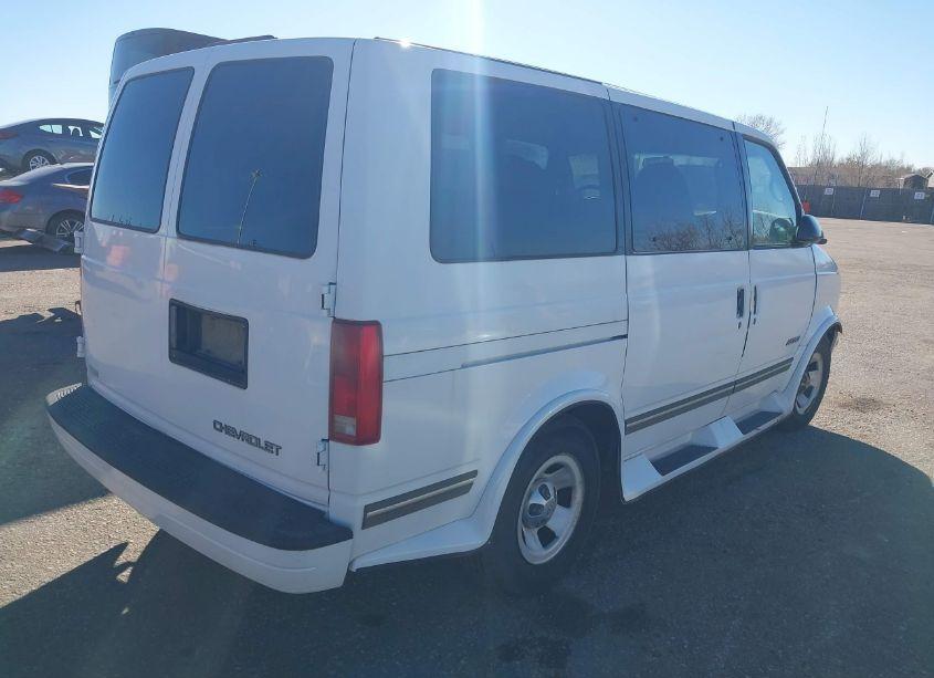 Photo 4 of 1997 Chevrolet Astro LS CMI (VIN 1GNDM19W8VB232738)