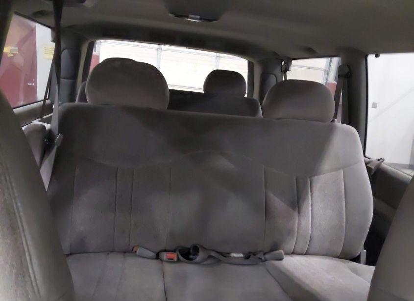 Photo 8 of 2000 Chevrolet Astro (VIN 1GNDM19W8YB111065)