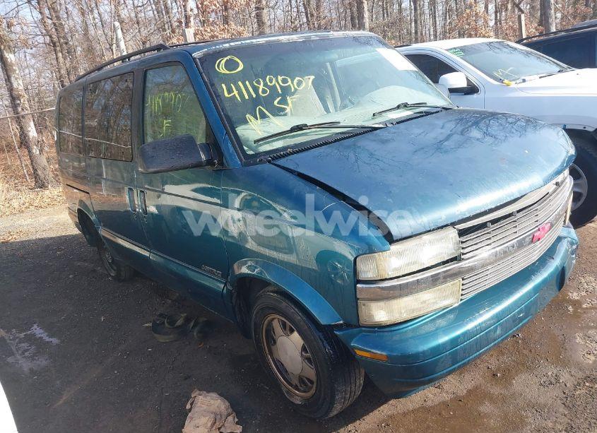 2000 Chevrolet Astro (VIN 1GNDM19W8YB118565) main photo