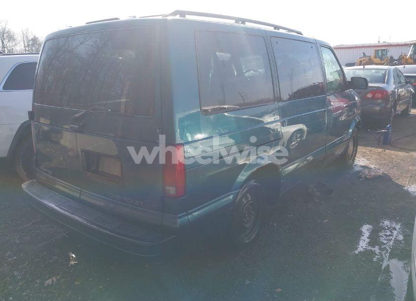 Photo 4 of 2000 Chevrolet Astro (VIN 1GNDM19W8YB118565)