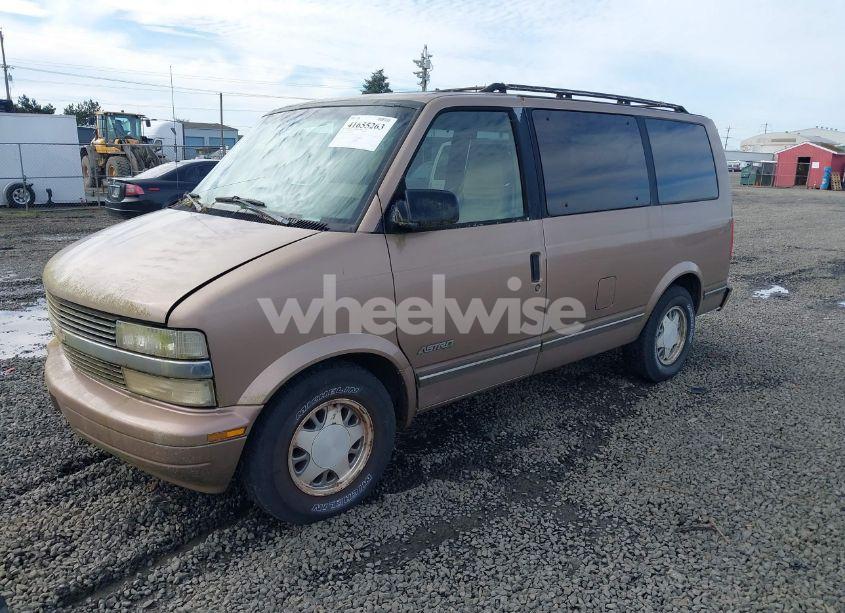 Photo 2 of 1995 Chevrolet Astro (VIN 1GNDM19WXSB117019)